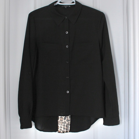 Button down blouse sheer animal print - Picture 2 of 5